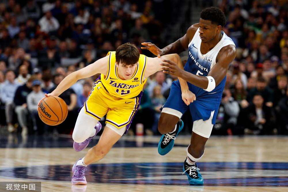 位居球队前 位居球队前